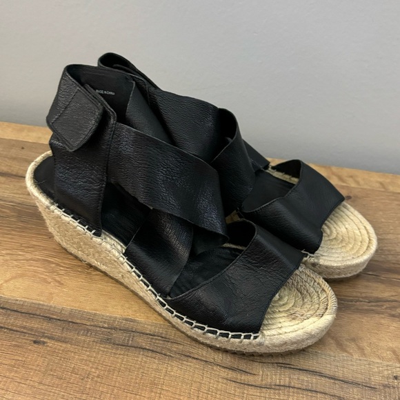 Eileen Fisher Black Leather Willow Espadrille Wedge Sandal Women’s - Picture 1 of 11